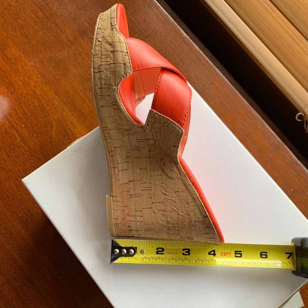 Calvin Klein Wedge Sandals Size 7.5 NWB - Picture 8 of 10